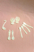 Load image into Gallery viewer, opulent hand carved mother of pearl spoon set