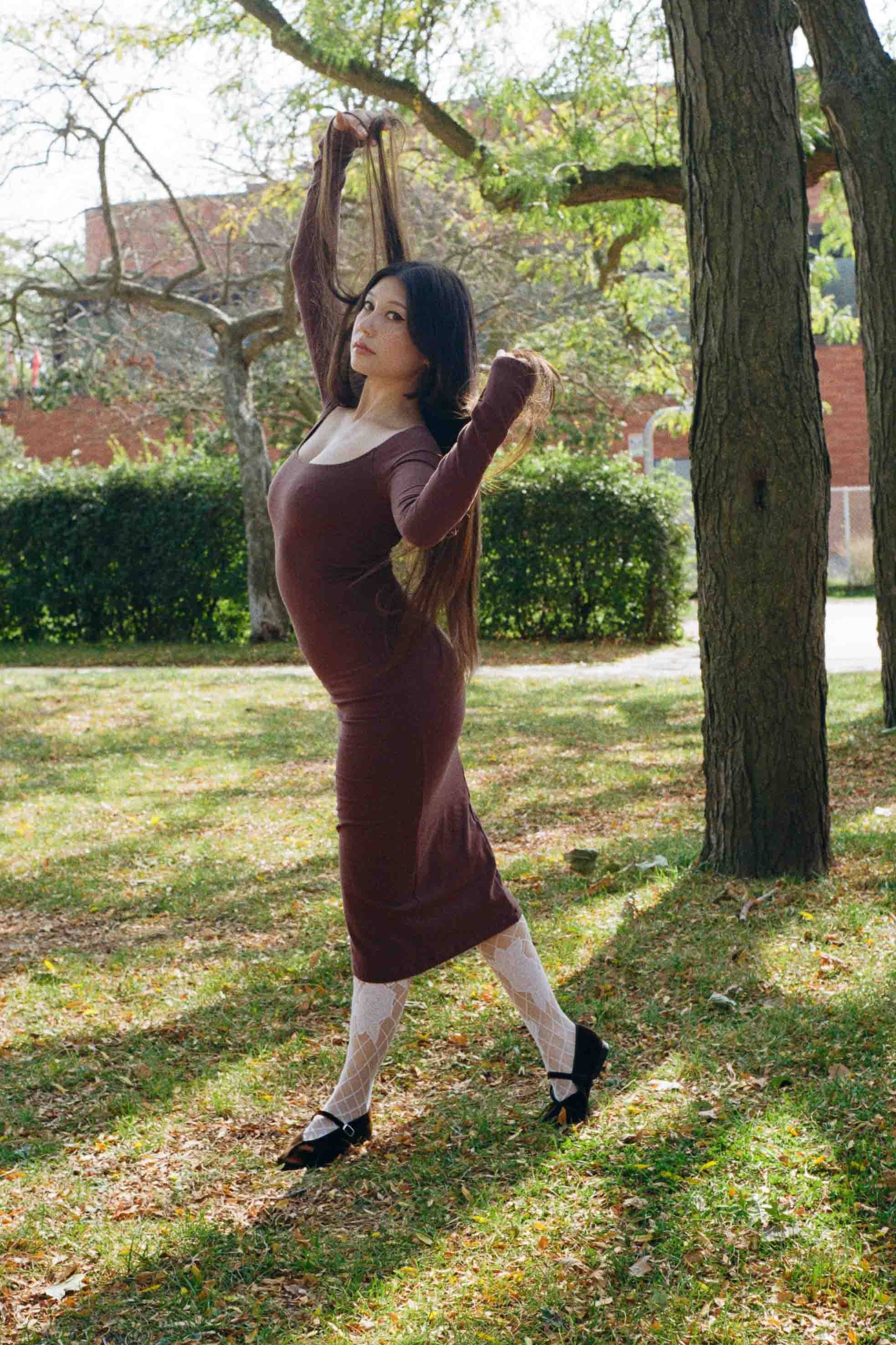 cotton long sleeve fitted midi dress in brown