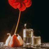 Strawberries Rose Liqueur Hinoki Canldewax Musk Cedarwood perfume