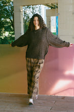 Load image into Gallery viewer, FRANKENSTEIN CABLE KNIT IN NATURAL BROWN GLITTER