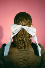 Load image into Gallery viewer, cotton poly shahi large statement hair bow