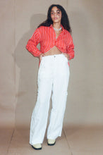 Load image into Gallery viewer, HEMP CARGO TROUSER WITH SHELL CHAIN IN BLEACHED CORAL - Luna Del Pinal