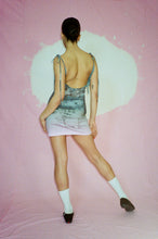 Load image into Gallery viewer, fitted cotton mini skirt in grey and pink