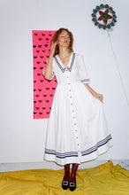 Load image into Gallery viewer, JULIETA DRESS IN WHITE
