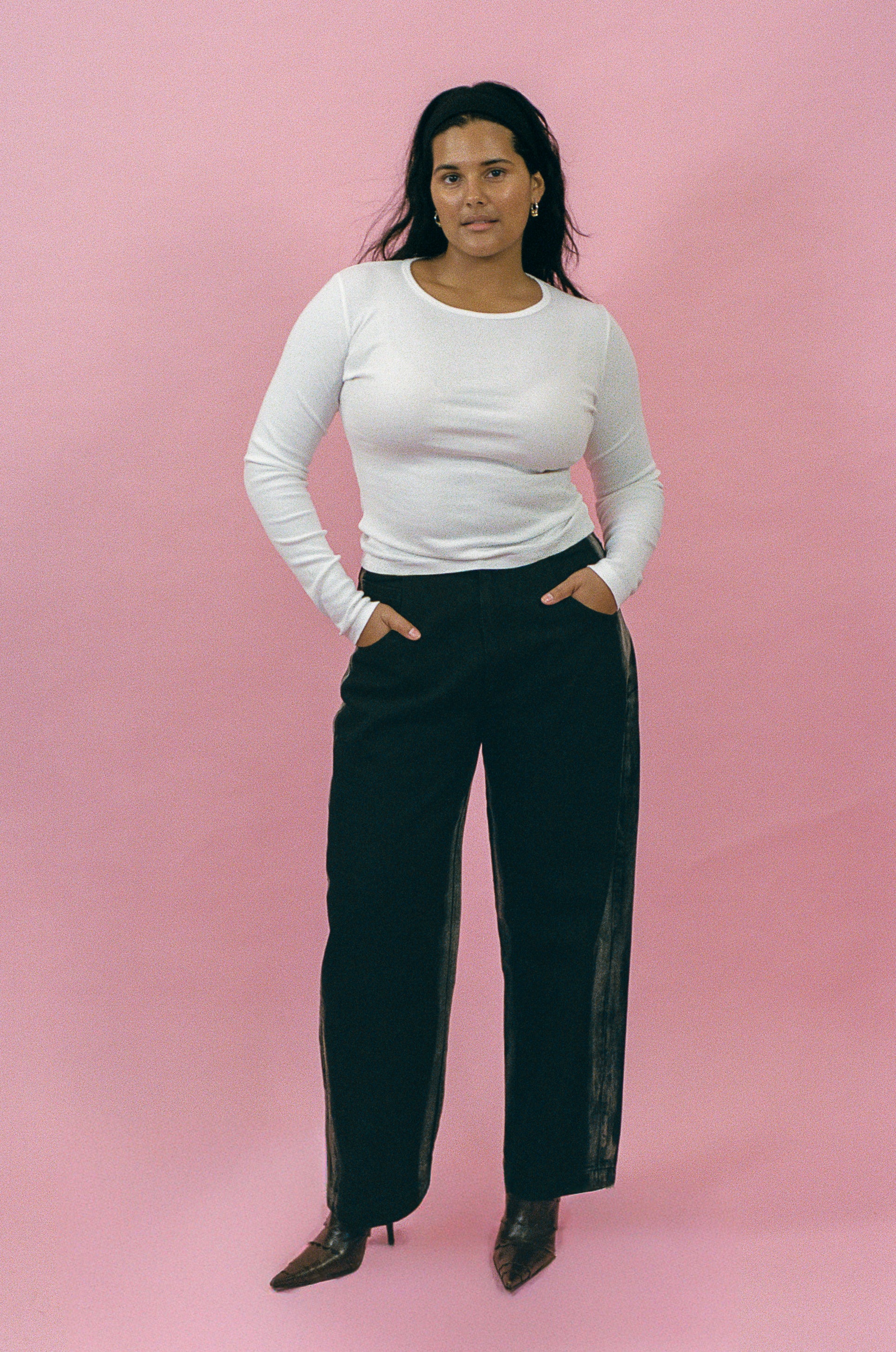 classic cotton rib long sleeve tee in white