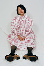 Load image into Gallery viewer, folklore jouy de toile cotton billowed maxi dress