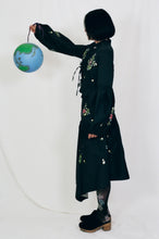 Load image into Gallery viewer, black floral cotton handkerchief folklore midi skirt