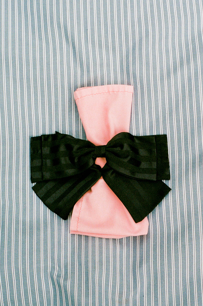 cotton poly dinner host black napkin bow holder