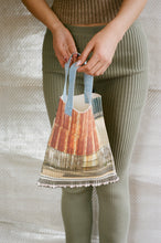 Load image into Gallery viewer, NONNA PETIT SAC IN SABI