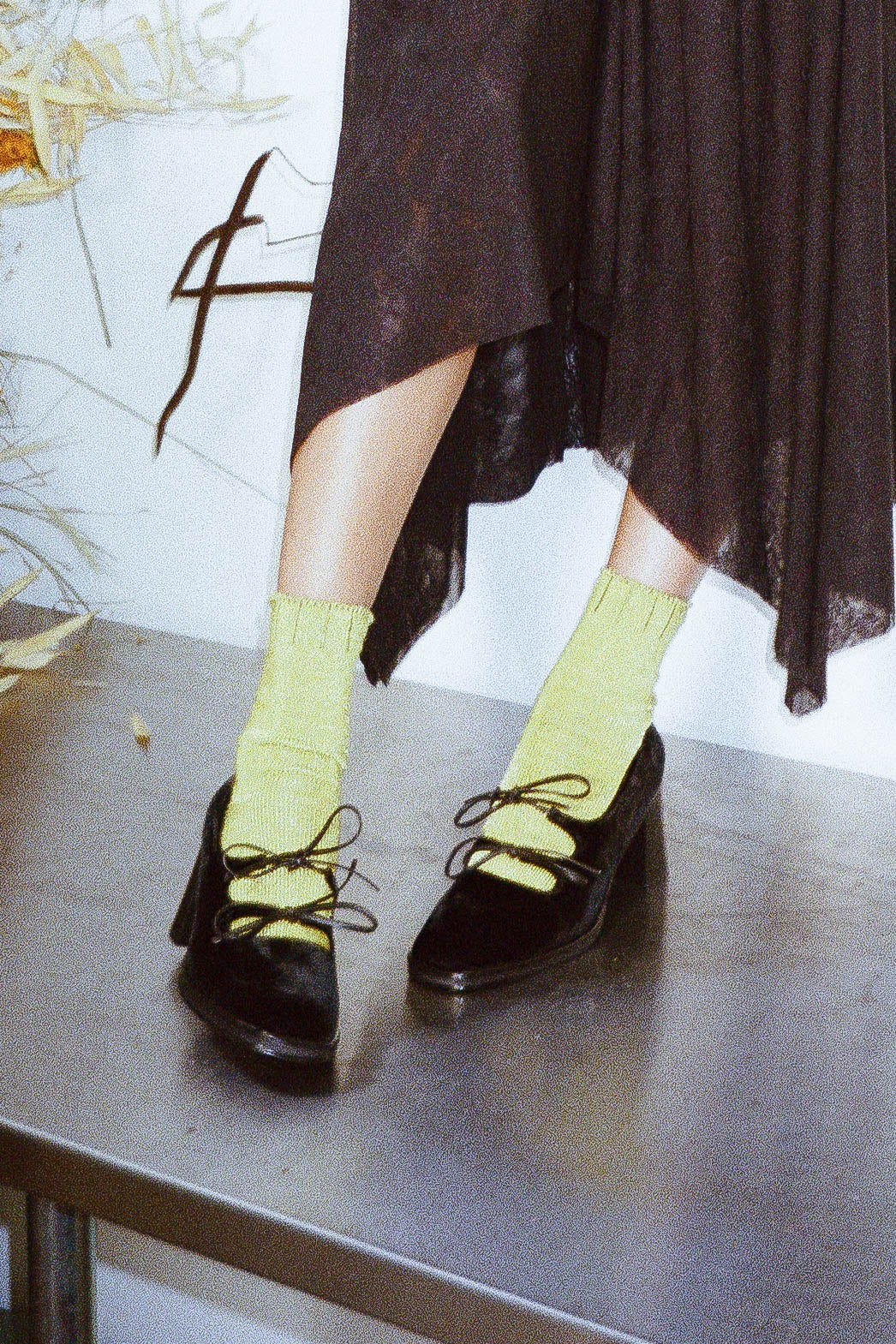 black velvet mary jane 90s heel with bows