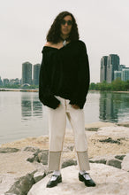 Load image into Gallery viewer, black jersey pique tupi quilt sweater shirt