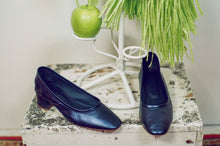 Load image into Gallery viewer, iridescent blue calf leather ballerina kitten heels
