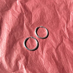 sterling silver thin round hoop earrings