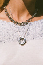 Load image into Gallery viewer, platinum plated brass patterned chain necklace