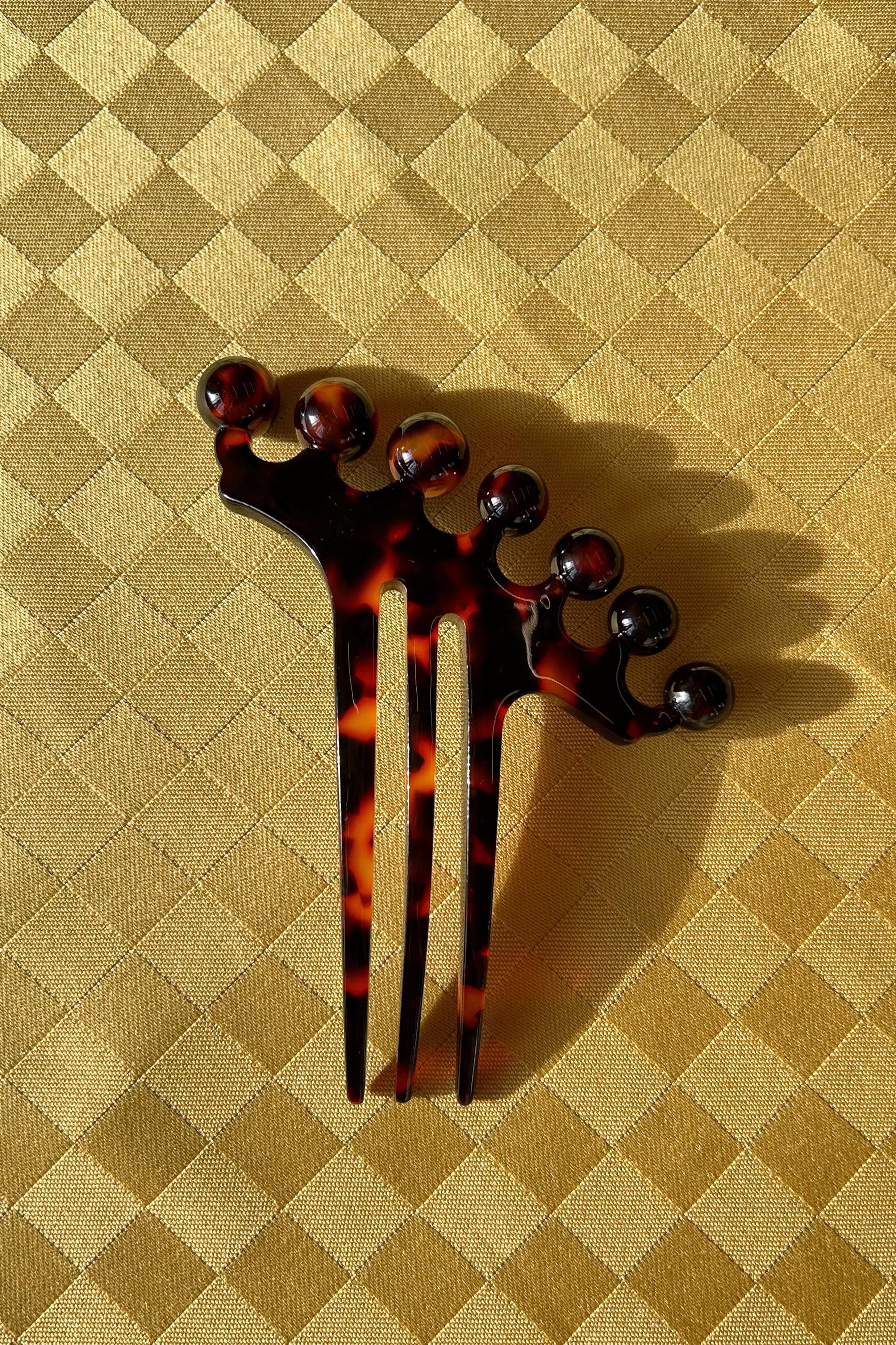 recycled cellulose acetate tortoise shell thin crown comb 