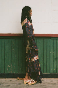 TEA TIME DRESS IN NAVY/CREAM/RED