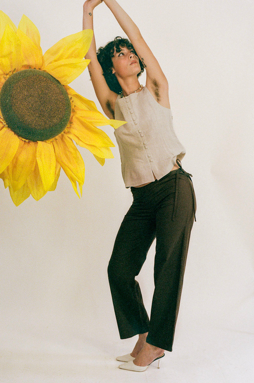 brown low waist cotton poplin straight leg pant