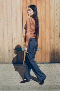 navy low waist cotton poplin straight leg pant