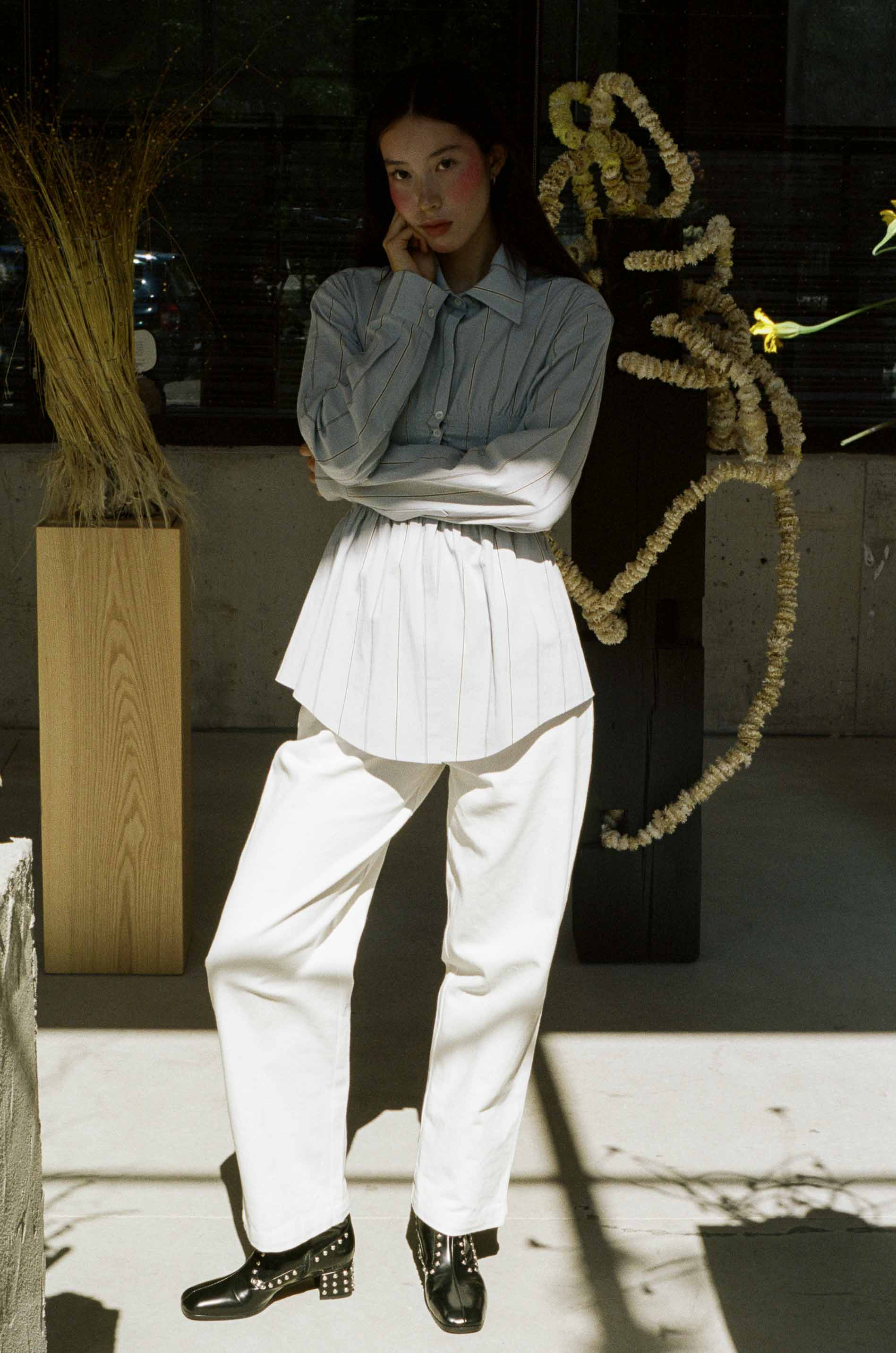 white cotton twill 90s baggy jean