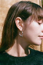 Load image into Gallery viewer, 14k gold platinum plated brass hollow hoop earrings