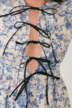 Load image into Gallery viewer, YASMINA DRESS IN BLUE FLORAL PRINT - Naya Rea
