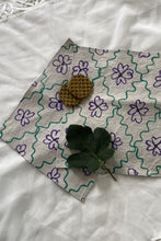 Load image into Gallery viewer, HAND PAINTED NAPKINS IN VINCA
