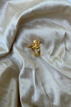 Load image into Gallery viewer, ANGEL RING IN GOLD - MONDO MONDO