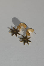 Load image into Gallery viewer, BIG STAR EARRINGS