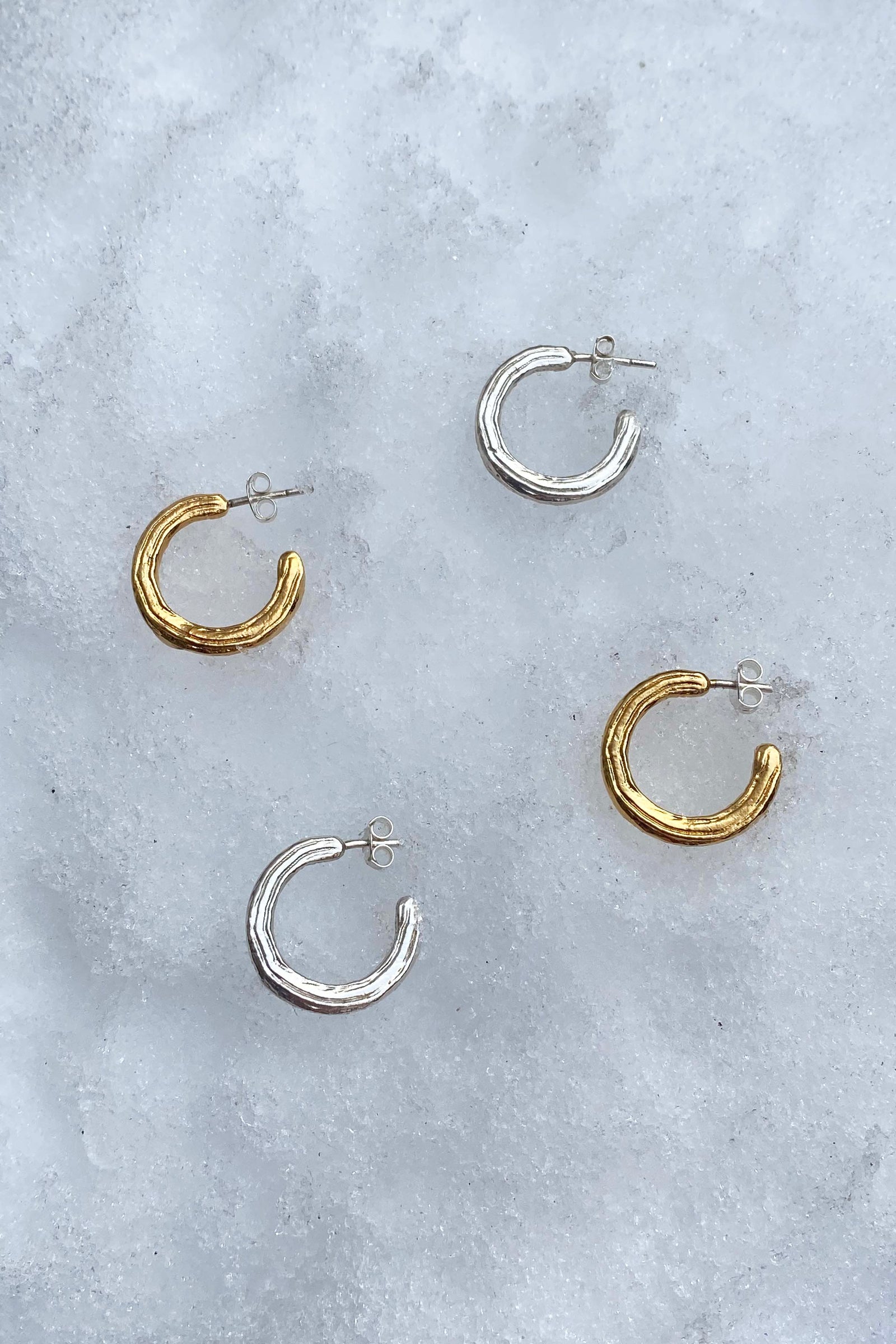 ETCHED HOOPS IN GOLD OR SILVER