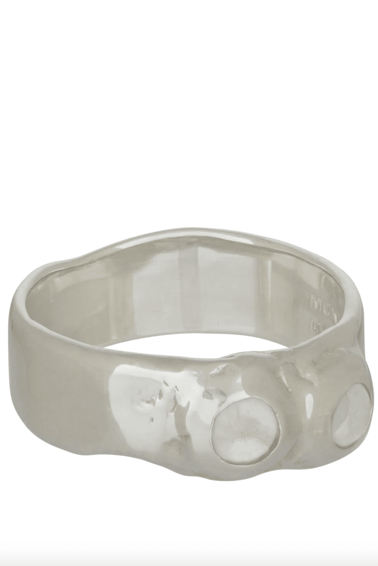 silver textured band ring with clear glass stones
