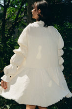 Load image into Gallery viewer, ROMEO COAT IN WHITE SAND - 100% SILK