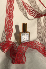 Load image into Gallery viewer, alcohol fragrance essential oils based smokey perfume